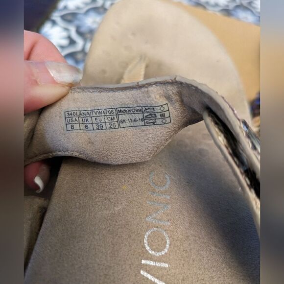 Vionic Womens Kalise snakeskin leather T-Strap Sandals Size 8 Medium (B, M) - Picture 3 of 7